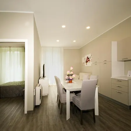 Alexander Suites & Aparthotel *